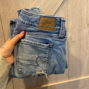 American Eagle Skinny Jeans Distressed